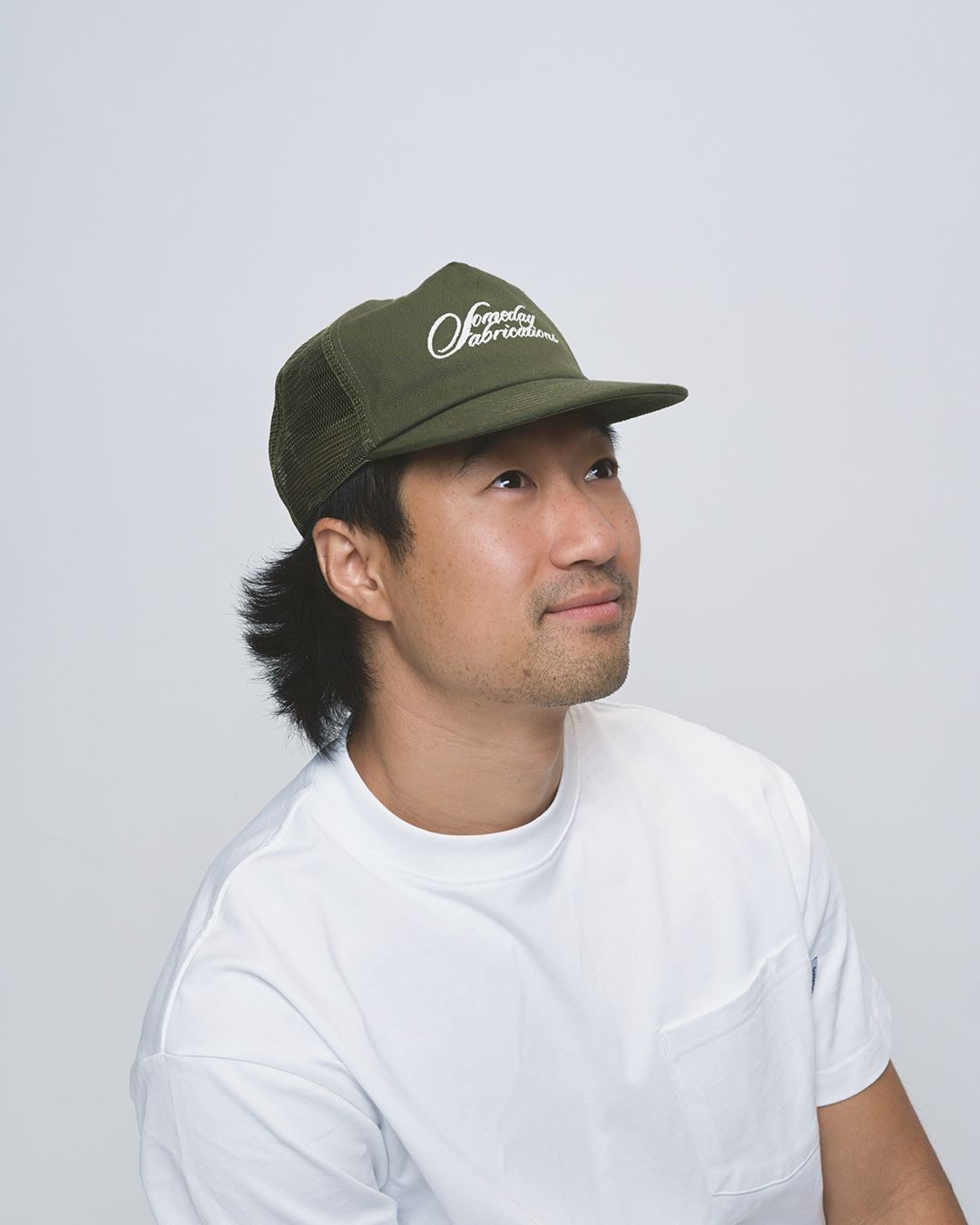 SCRIPT HBT TRUCKER CAP | OLIVE