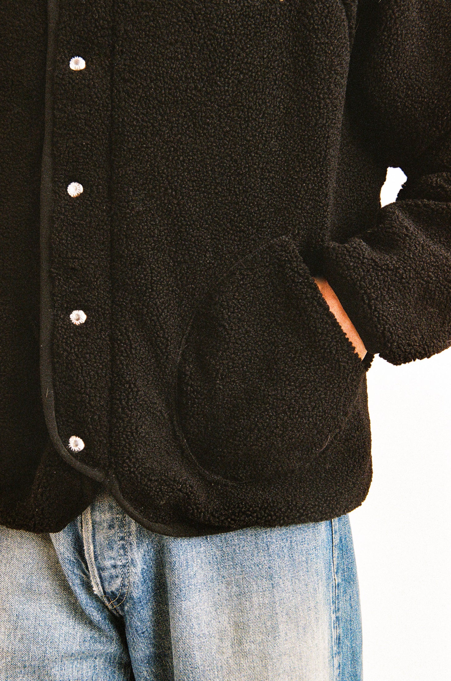 OUTPOST WIDE FLEECE | BLACK